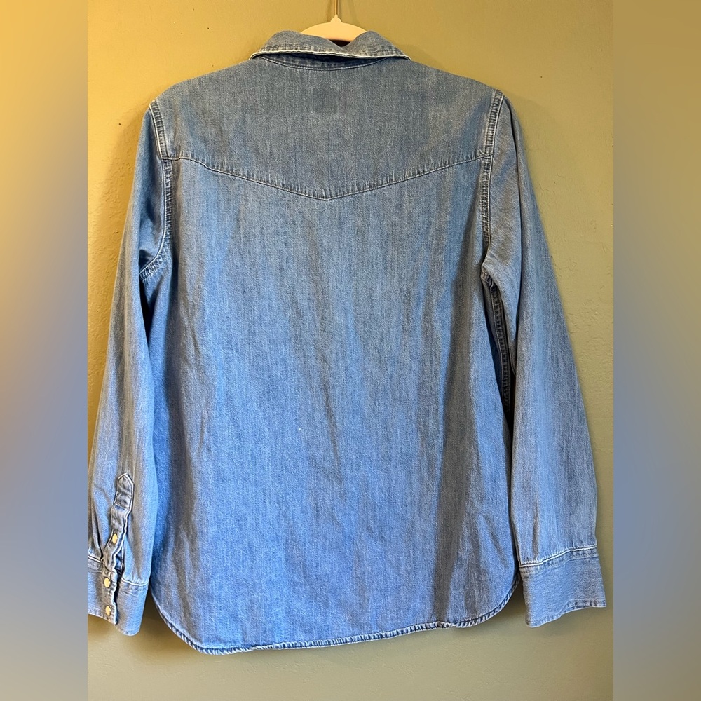 GAP Blue Denim Shirt - Picture 3 of 3